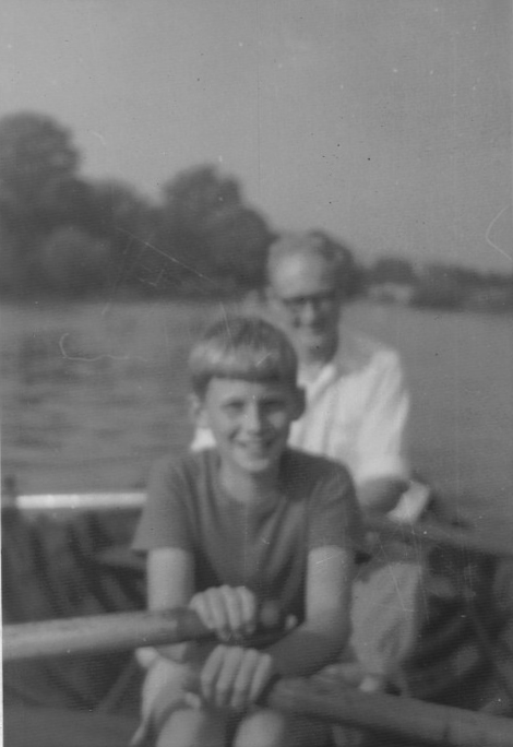 [Dad+Chris+rowing.png]