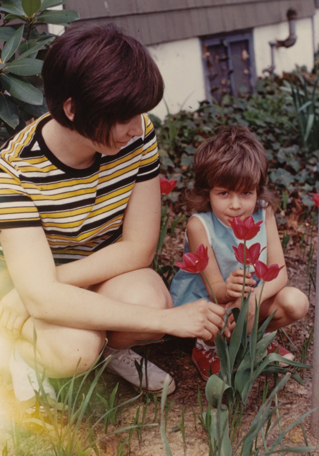 [Chris+and+Mom+1972.JPG]