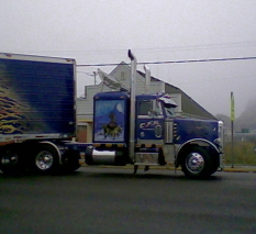 [truck+in+amity+11-07.jpg]
