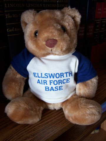[Ellsworth+Bear.JPG]
