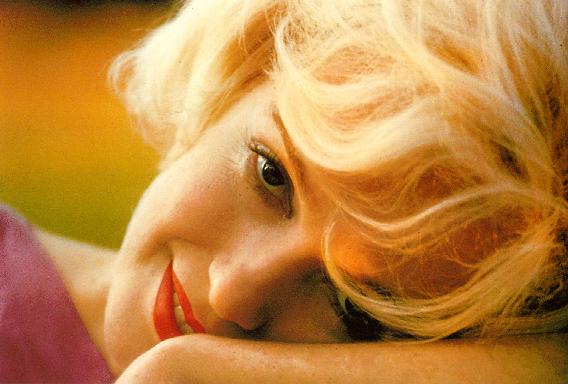 [Monroe,+Marilyn+[014-A]+(Frank+Rizzo+for+'Paris+Match',+spring+62.jpg]