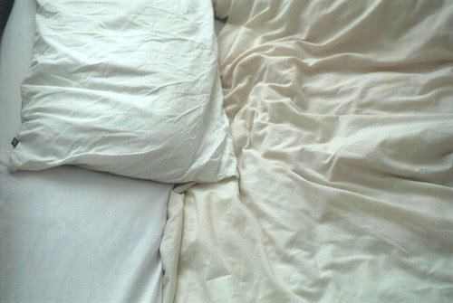[bed+linens.bmp]