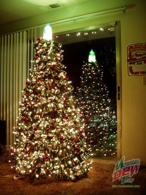 [Mountain-Dew-Christmas-Tree-9.jpg]