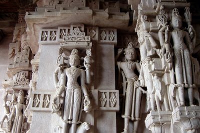 [jodhpur(mandore)cenotaphs+detail+of+carving.jpg]