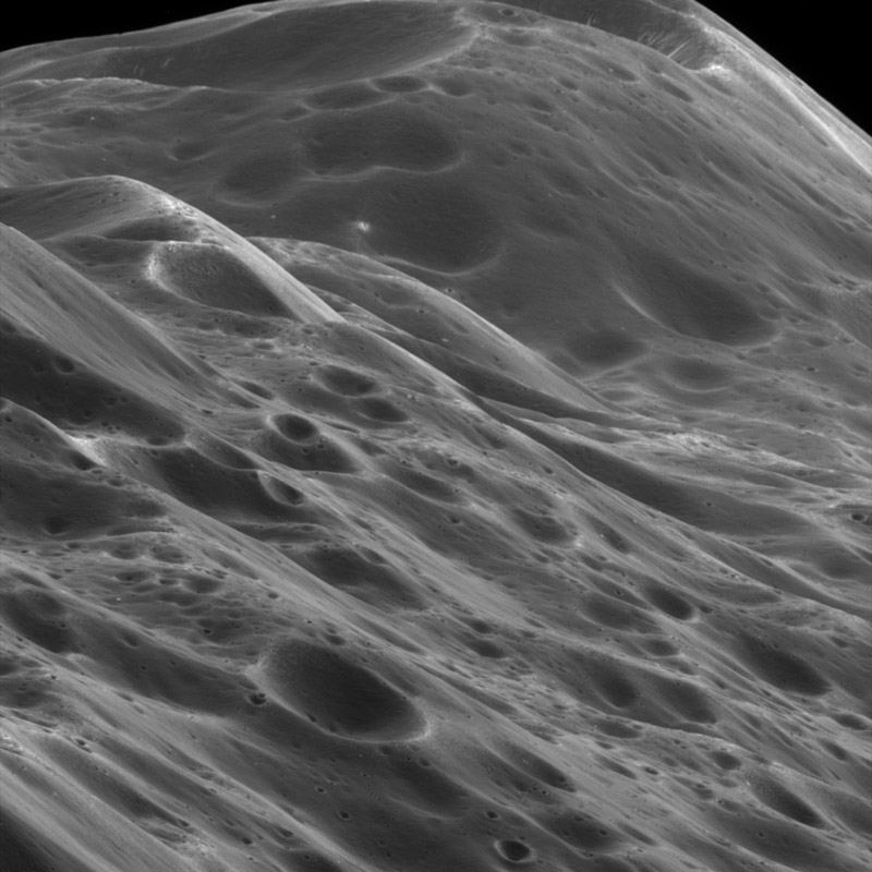 [Iapetus+Sept+2007+Cassini+JPL.jpg]