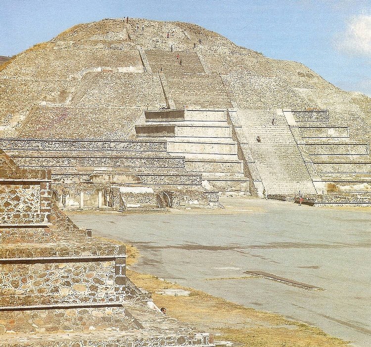 [teotihuacan2.jpg]
