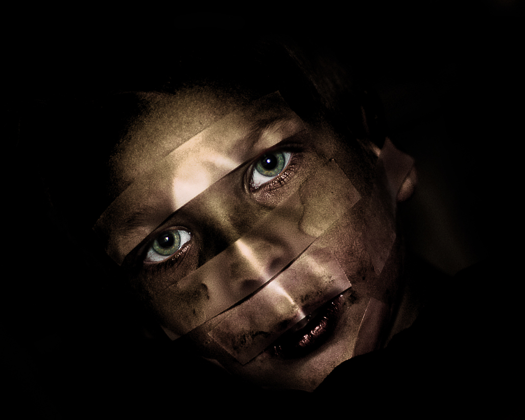 [william-dark-tape-face-portrait-web.jpg]