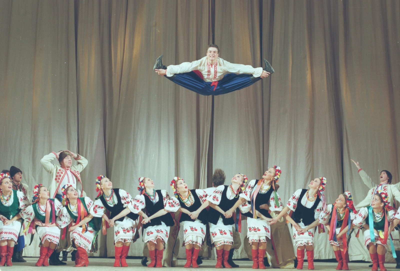 [Moiseyev Dance Company.jpg]