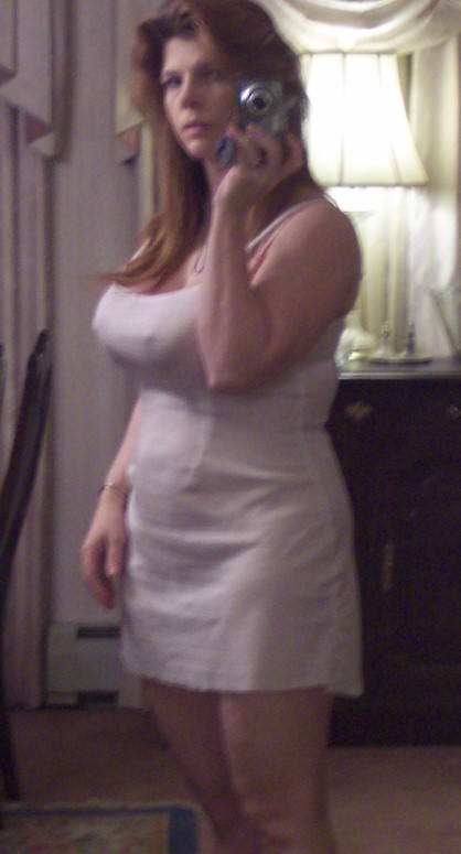 [white+dress.JPG]