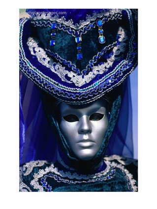 [BN1003_09~Person-in-Costume-for-Carnevale-Venice-Italy-Posters.jpg]