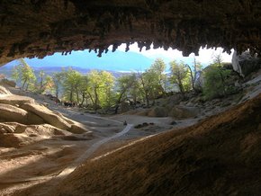 [Cueva+del+Milodon,+Chile.jpg]