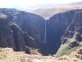 [Maletsuyane+Falls,+Lesotho.jpg]