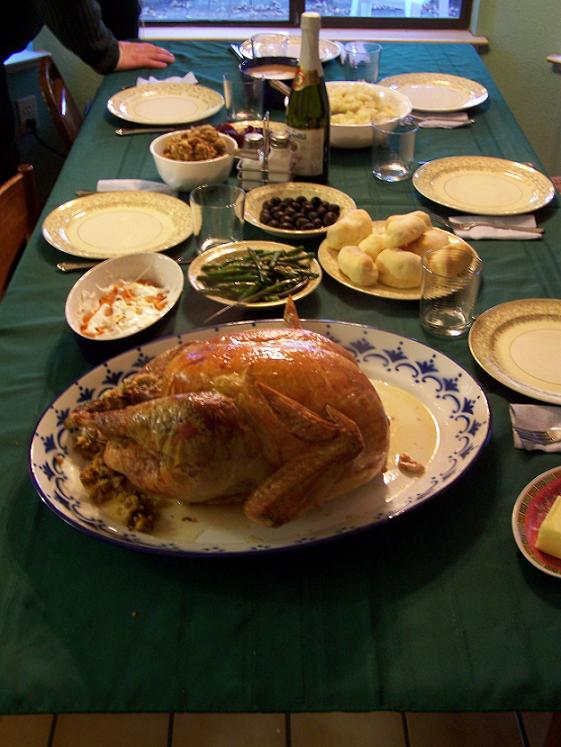 [thanksgiving+dinner+2007.jpg]