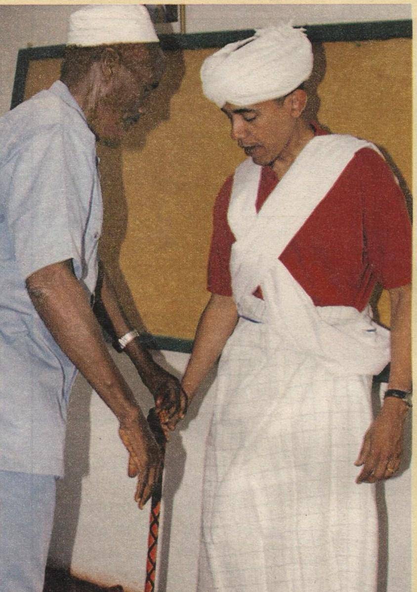 [2006+Obama+Muslim+Garb.jpg]