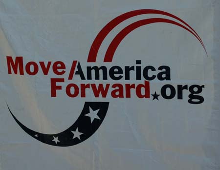 [Move+America+Forward.jpg]
