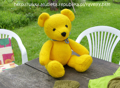 Knitted Toys: Sunny Teddy Bear
