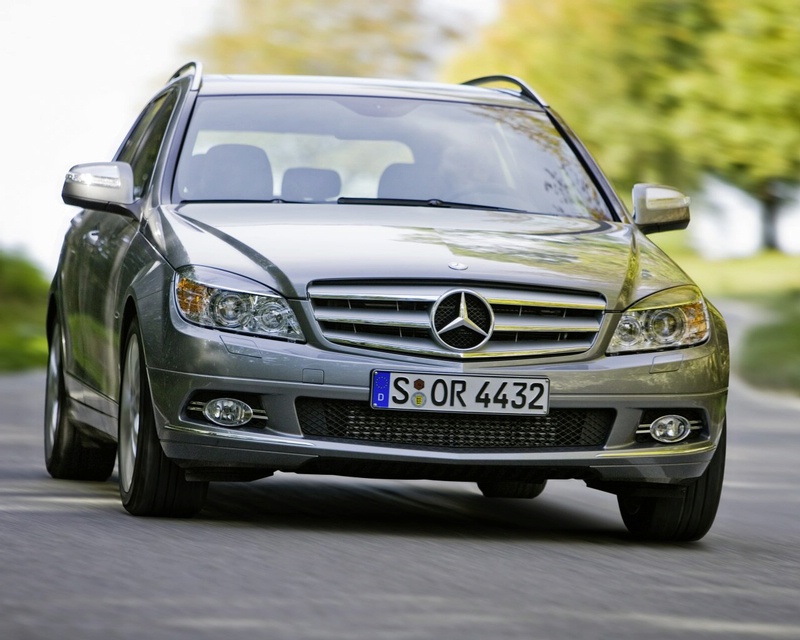 [Mercedes-Benz+C-Class+New+4MATIC.jpg]