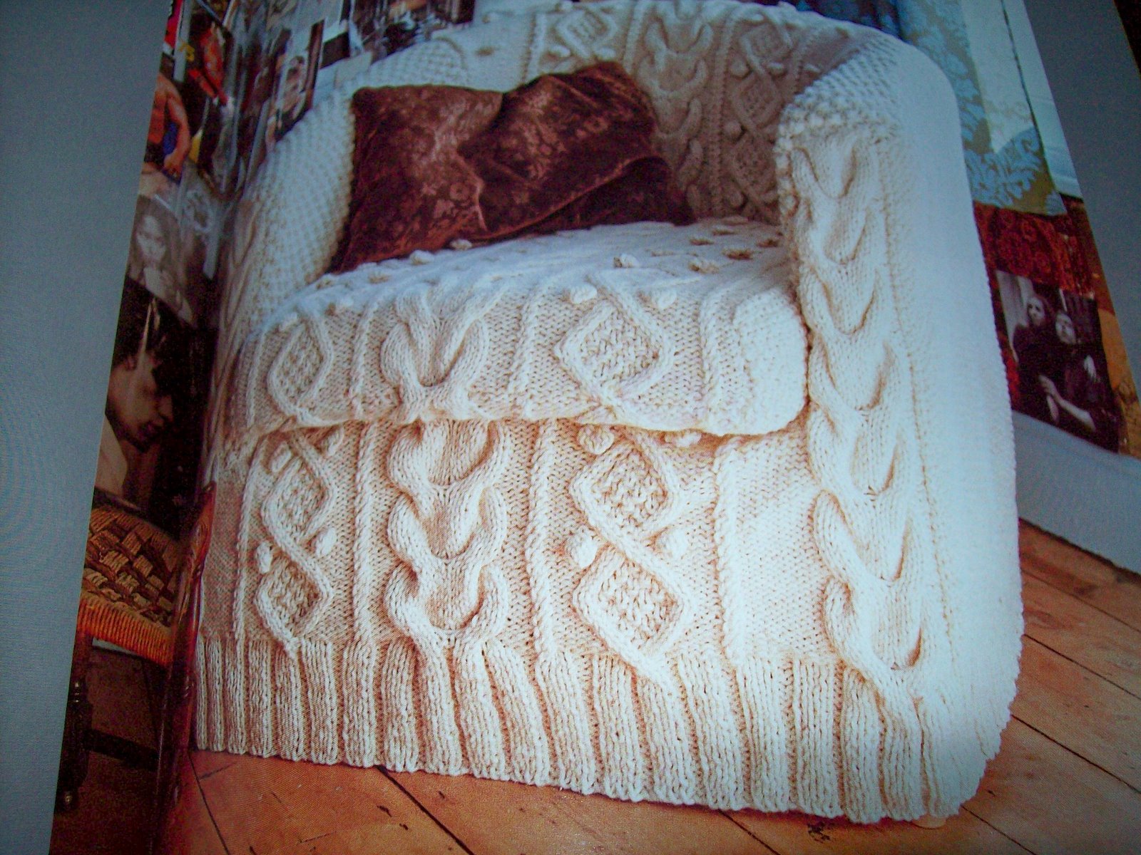[knitted+armchair.jpg]