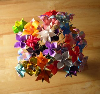 [Origami+flowers+top.jpg]