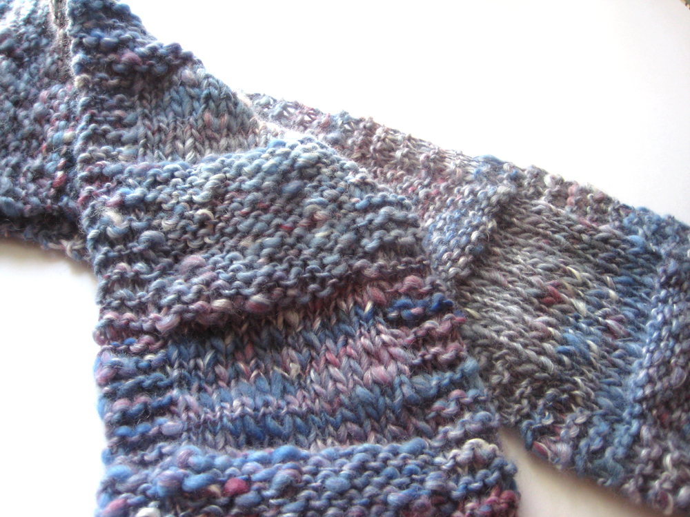 [Dear+Violet+wool+knit+scarf+-+full+flat+BRIGHTER.jpg]