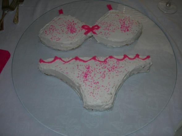 [Bikini+cake.jpg]