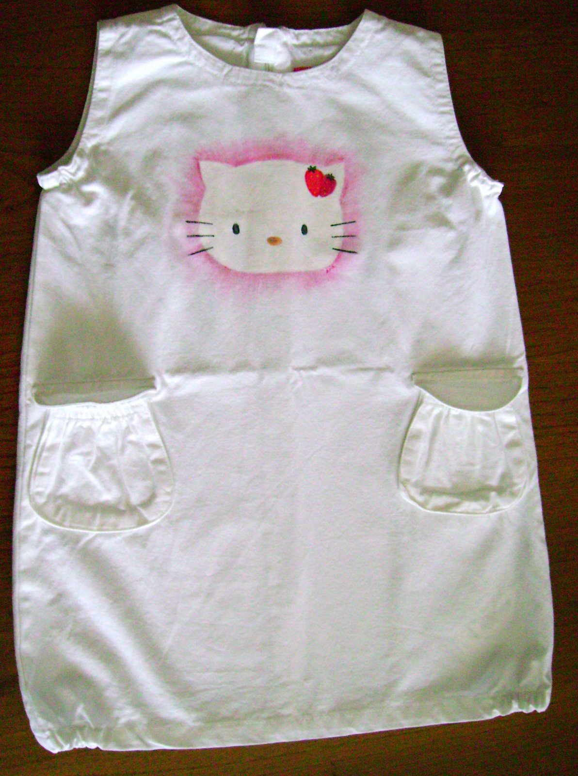 Vestido Branco Hello Kitty