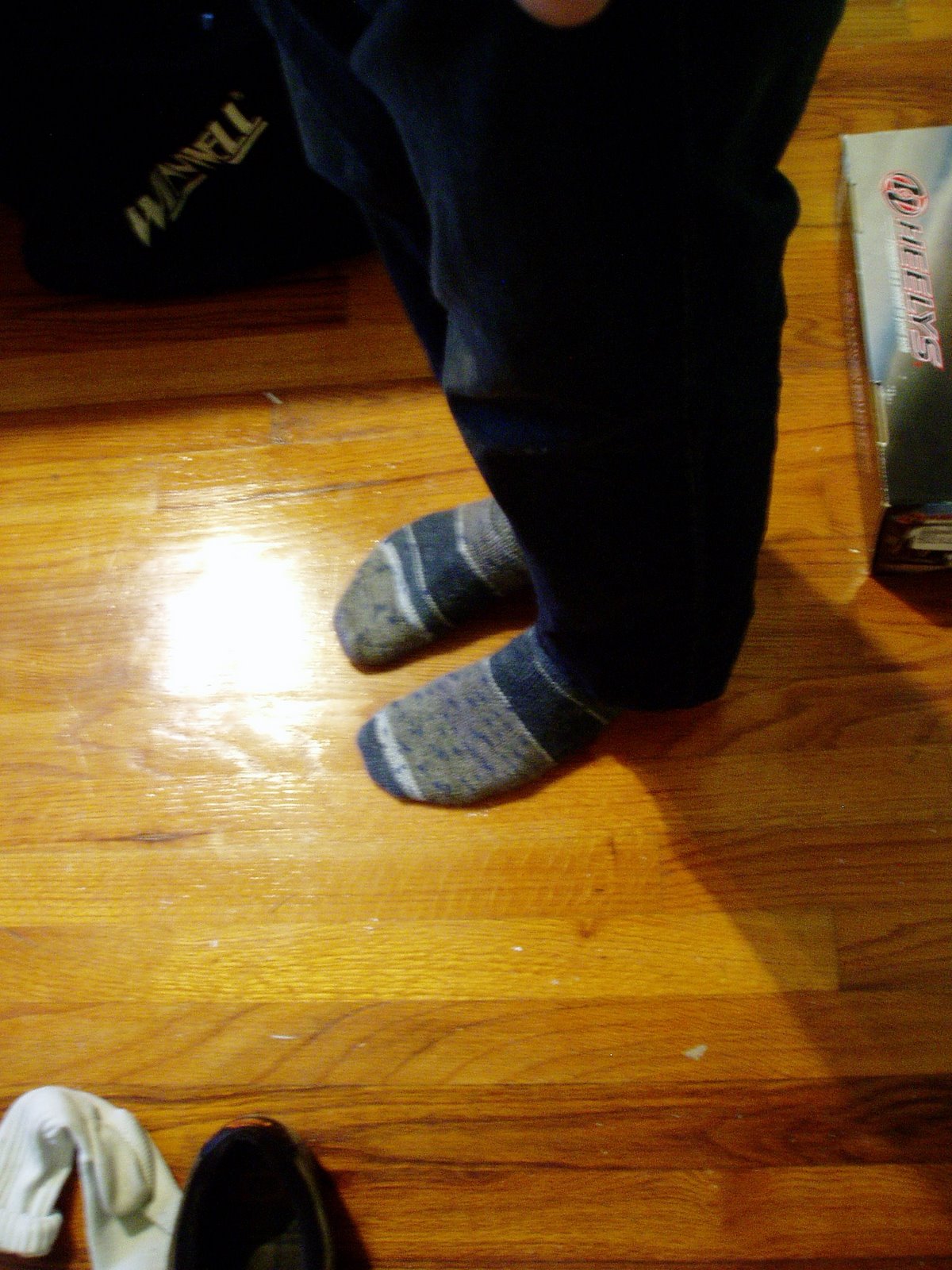 [Phil+and+socks.JPG]
