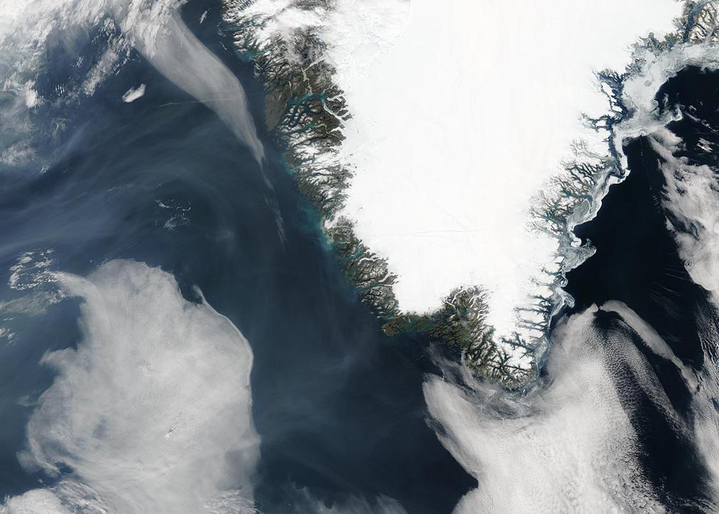 [tce-southern-Greenland-smoke.jpg]
