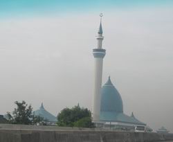 [02+masjid.jpg]