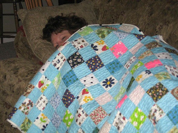 [napping+with+quilt.jpg]