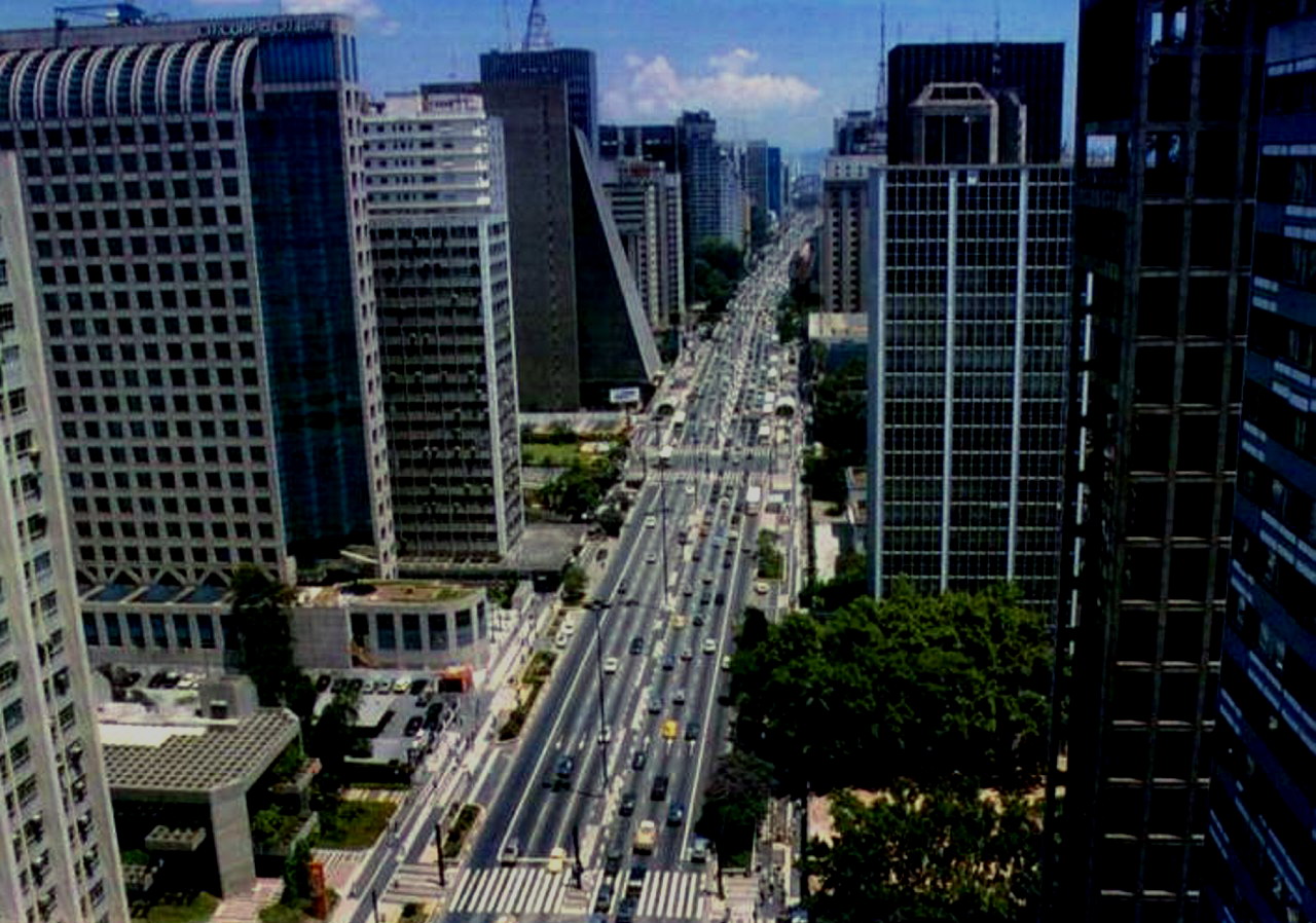 [Sao+Paulo+Avenida+Paulista.jpg]