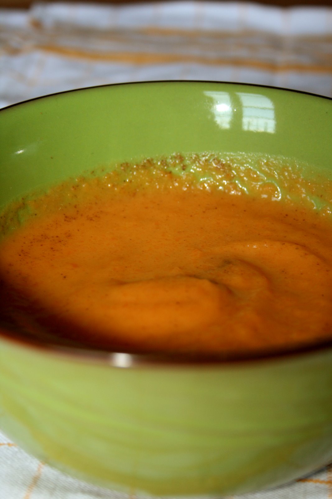 [soupe-patates-douce-carotte.jpg]