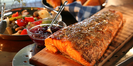 [BBQ_Salmon_on_a_Plank_with_Foccacia_and_Grilled_Veggies_001.jpg]