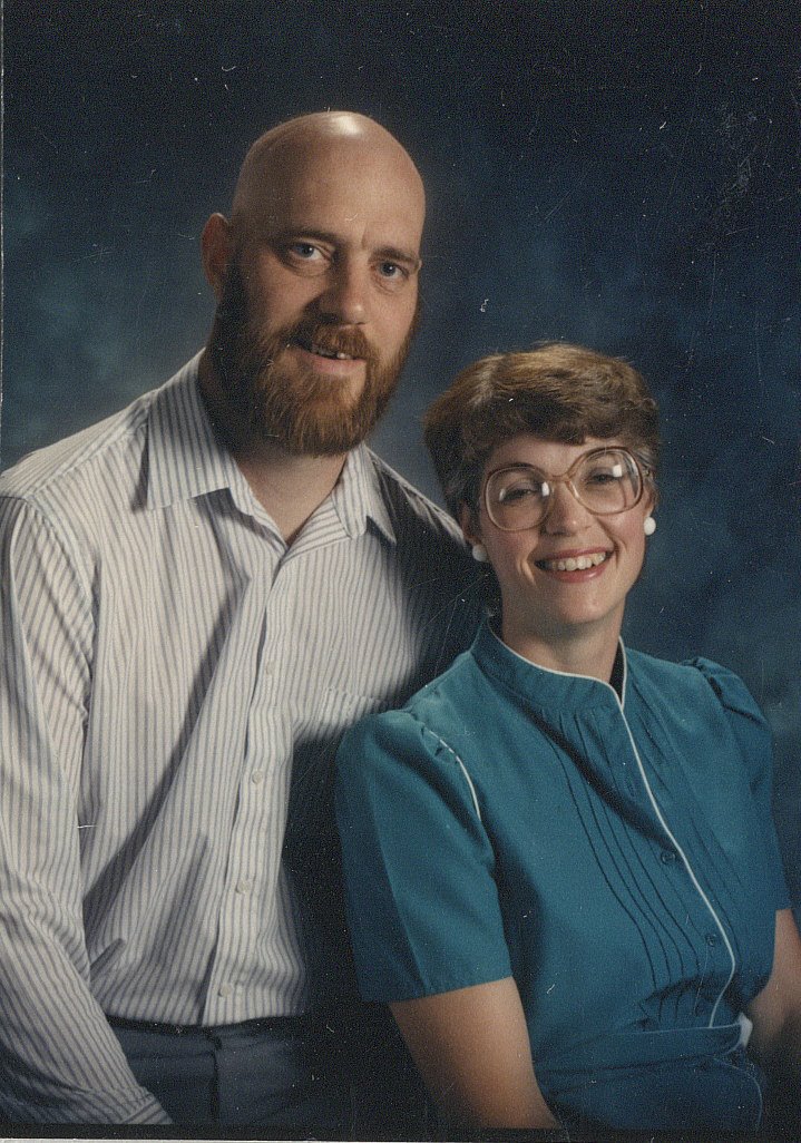 [mom+dad+pose.jpg]