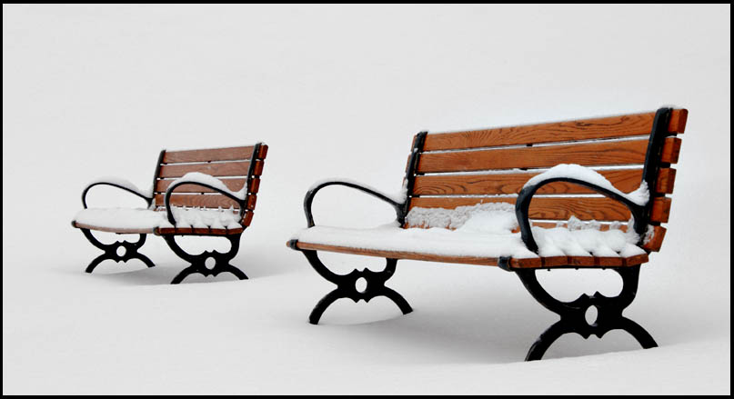 [Benches+in+the+Snow+-+Ottawa.jpg]