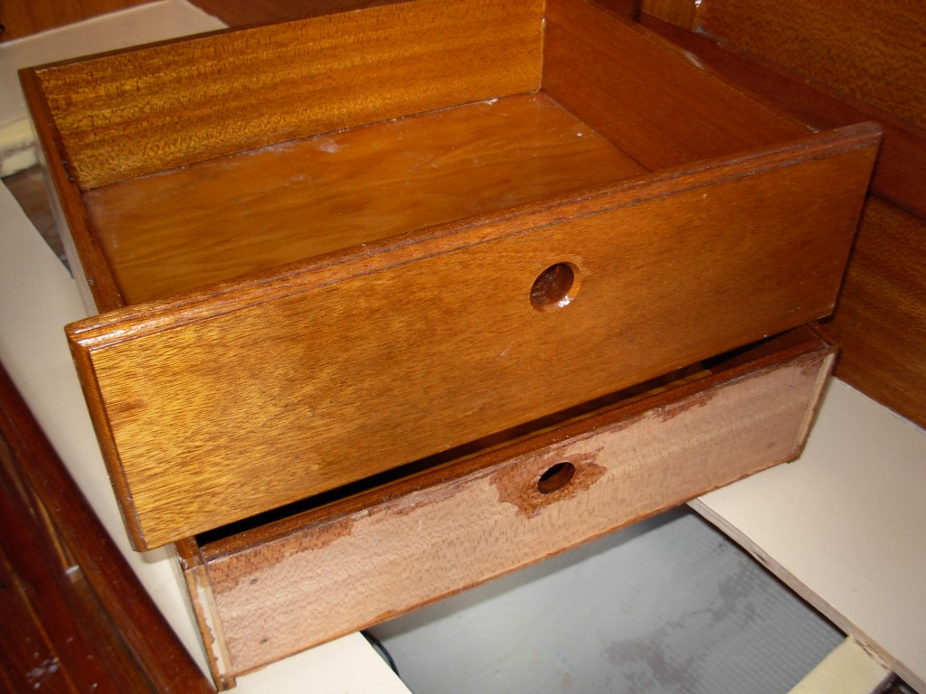 [drawers.JPG]