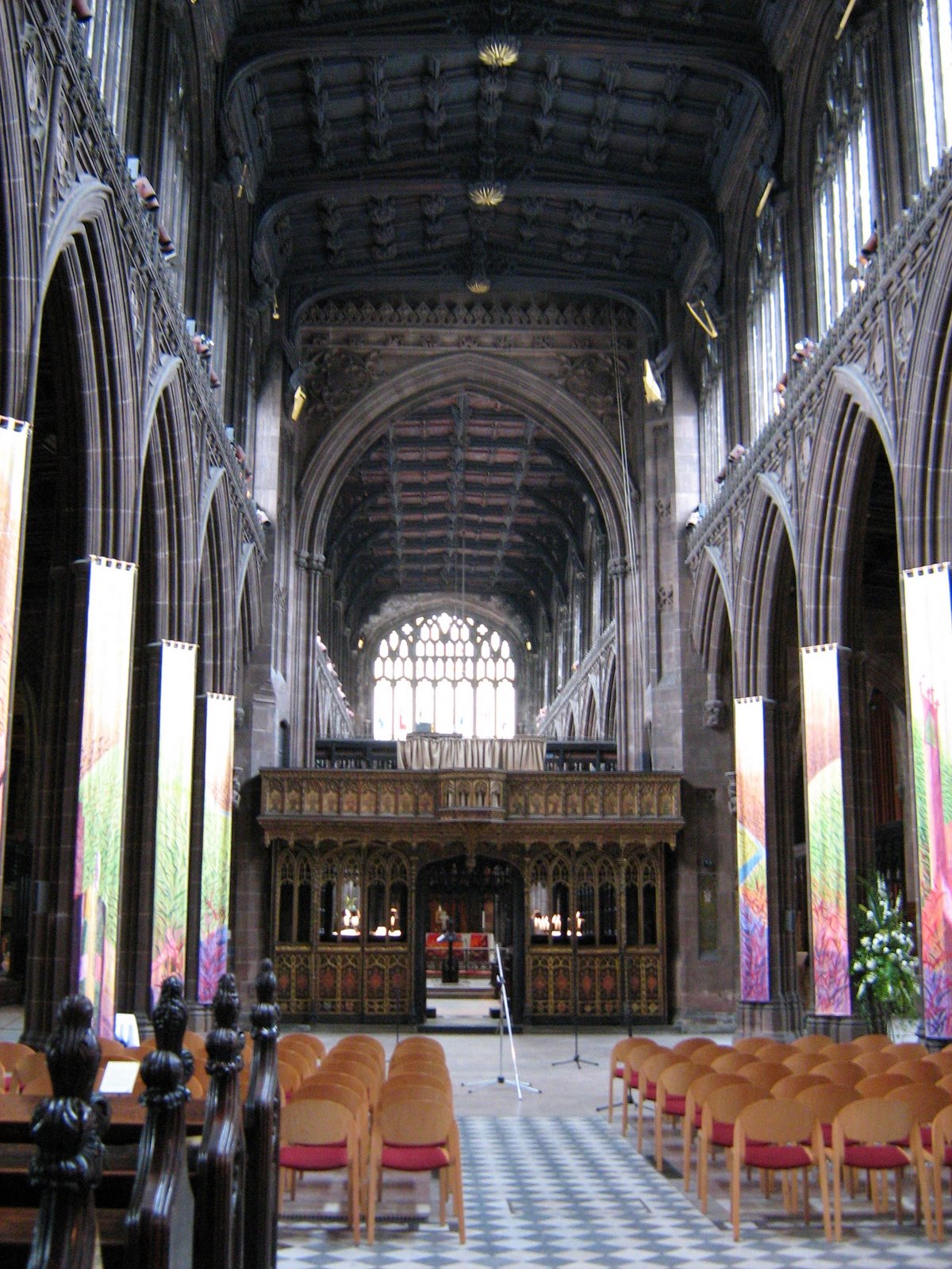 [Manchester+cathedral+interior.JPG]