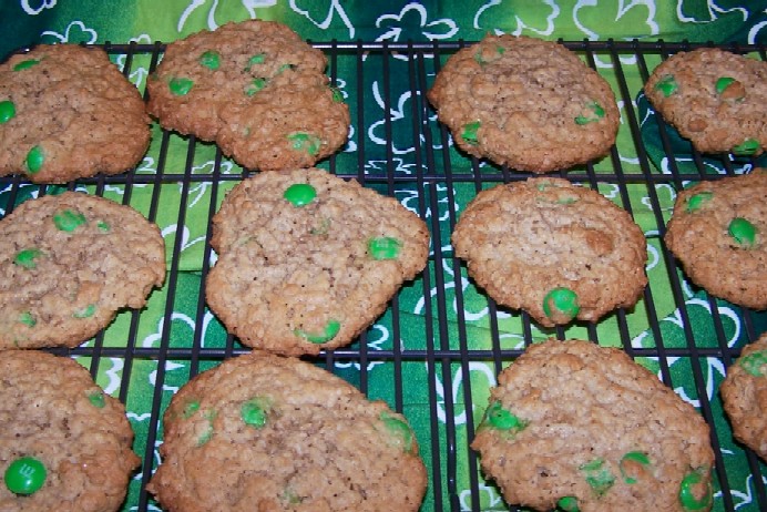 [green+mm+cookies.jpg]