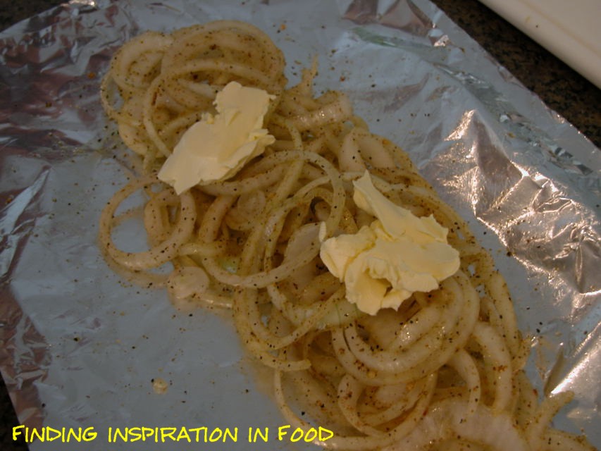 [onions+-+seasoned+with+butter.jpg]