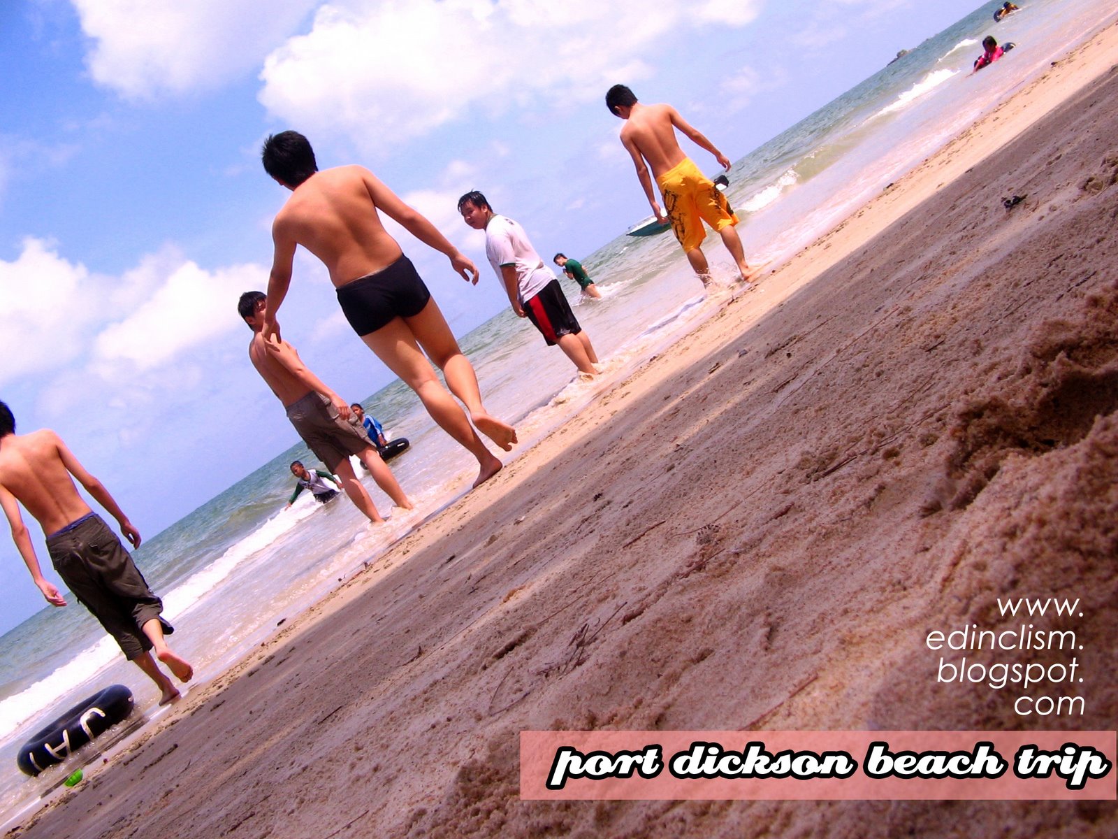[beach3.jpg]