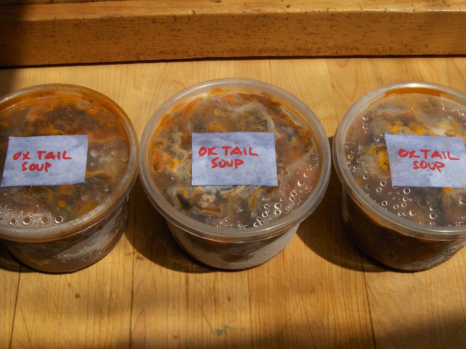 [Ox+Tail+soup+in+containers.JPG]
