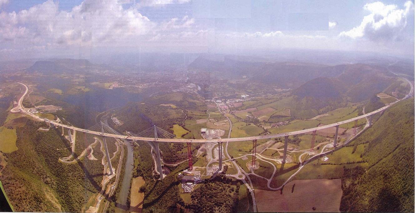 [Would+you+drive+across+this+bridge.bmp]