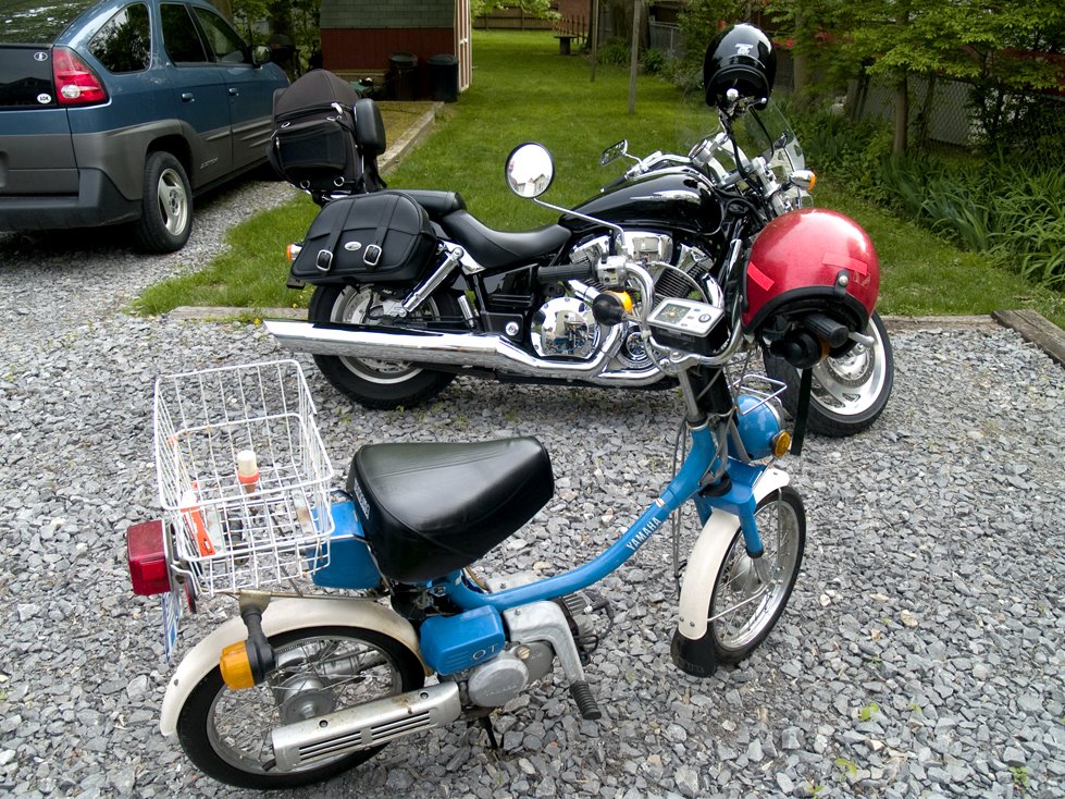 [moped6.jpg]