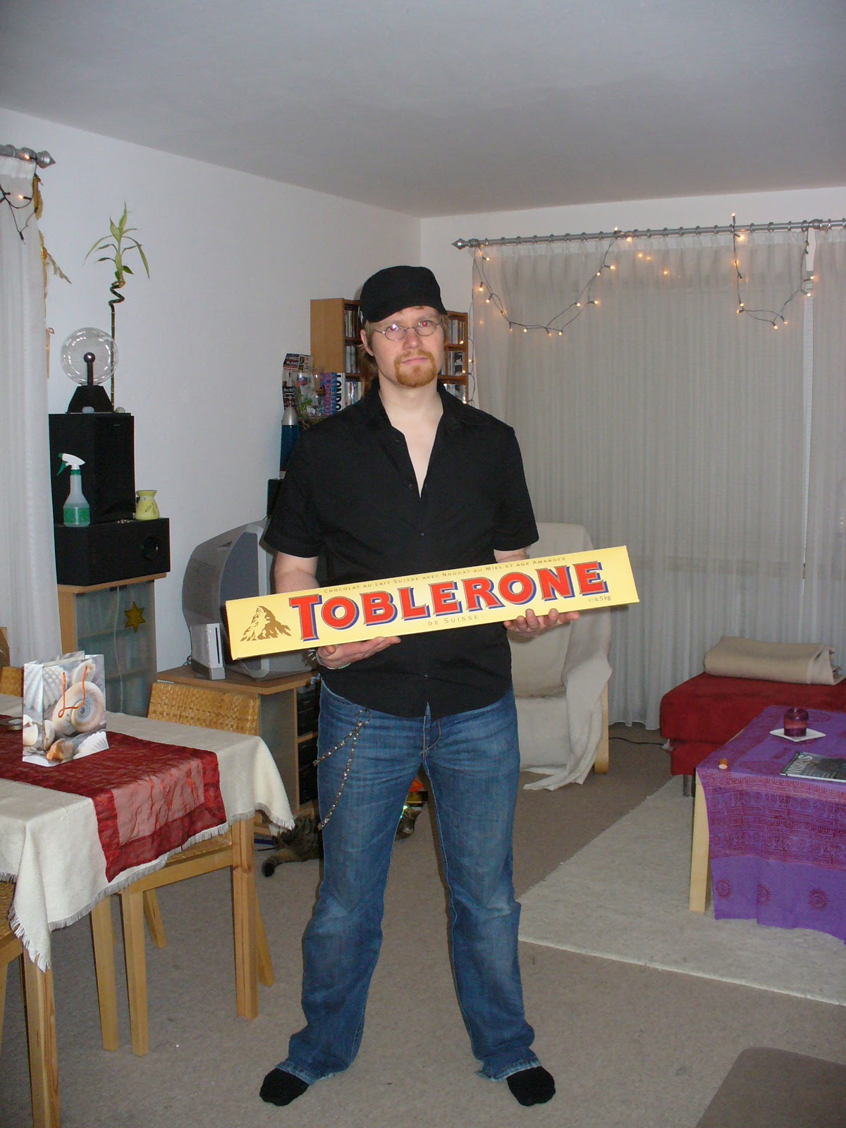 [Toblerone+Rainer.JPG]
