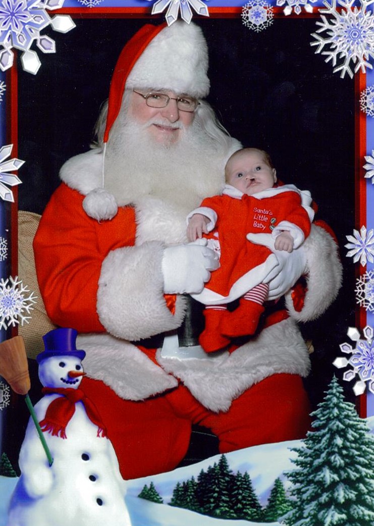 [Santa+and+me.jpg]