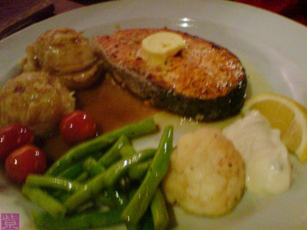 [Grilled+salmon+steak17.8.jpg]