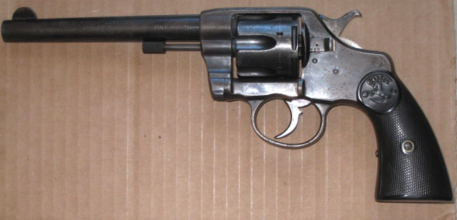 [41+L+Colt+revolver.JPG]
