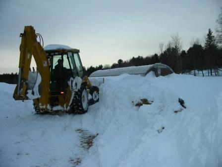 [snow+excavation2.jpg]