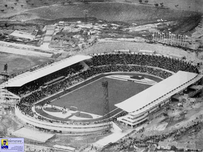 Stades à l'ancienne - Page 3 Inauguracao+do+estadio