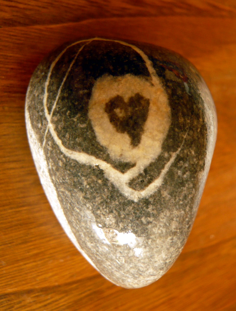 [Piedra+corazón.jpg]